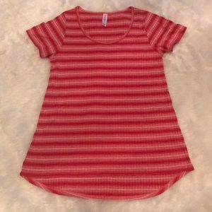 Lularoe classic tee red striped nwot